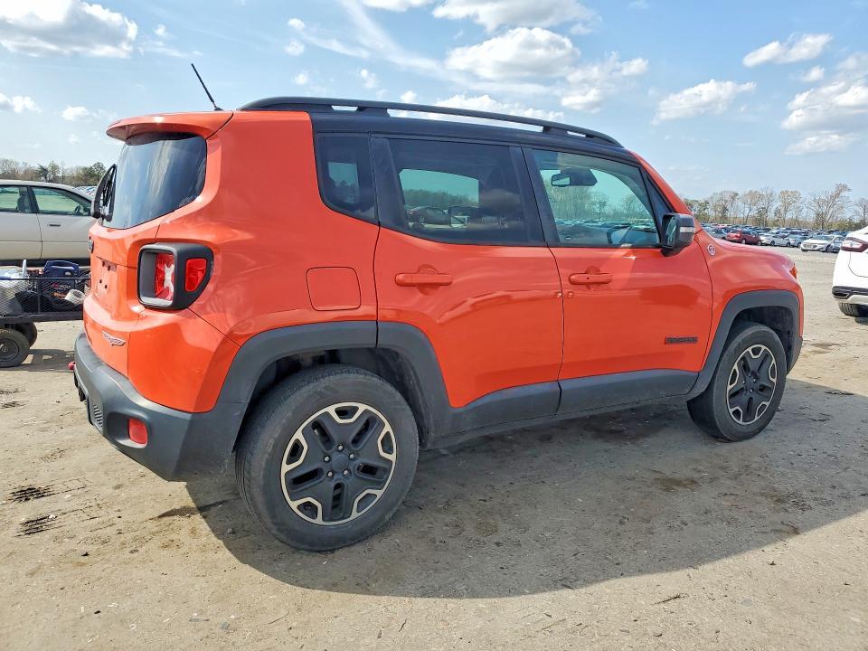 2016 Jeep Renegade Trailhawk