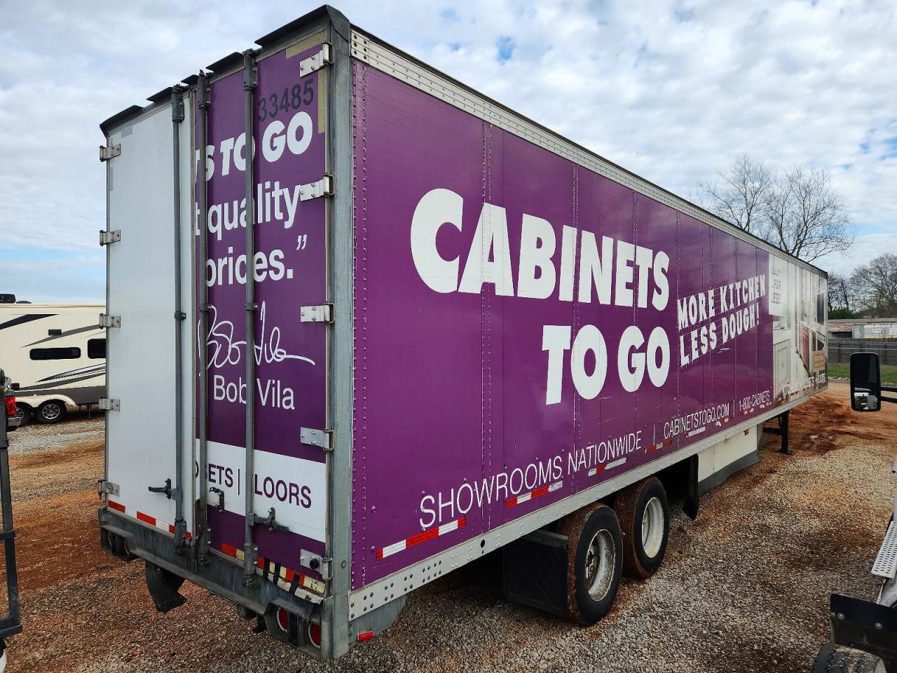 2009 Vanguard DRY Van Trailer