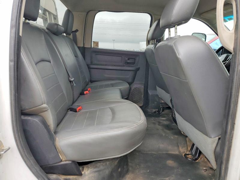 2015 Dodge RAM 5500 Flatbed Truck