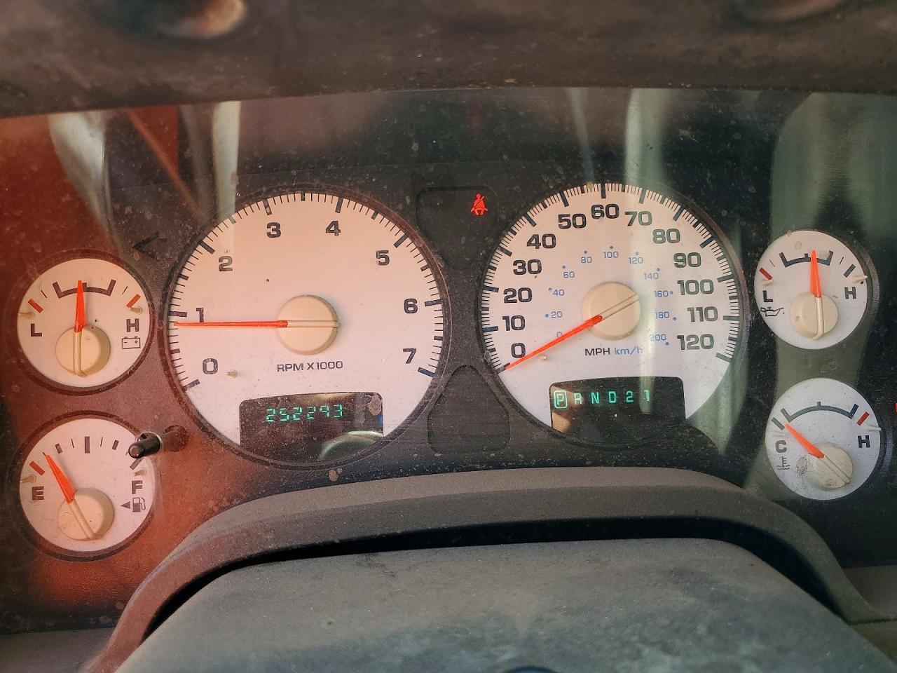 2005 Dodge RAM 1500 ST