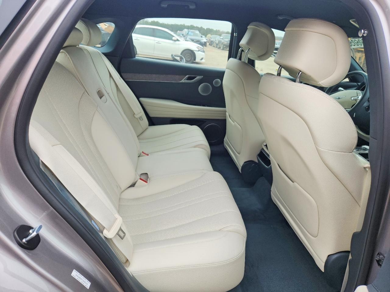 2024 Genesis G80