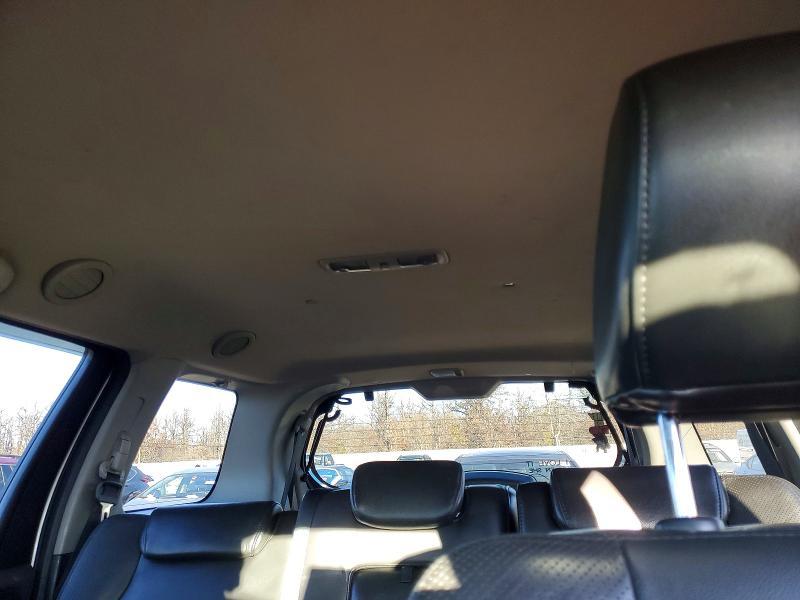 2011 Nissan Pathfinder s