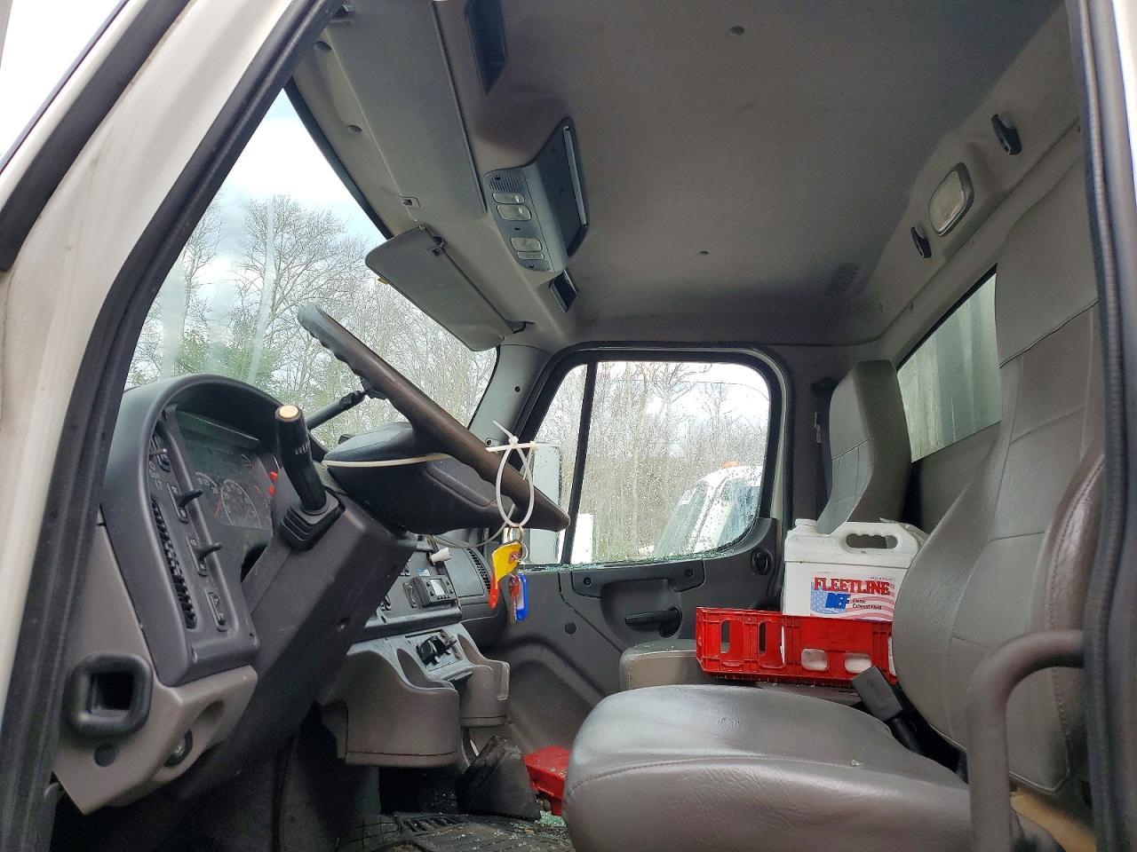 2017 Freightliner Business Class M2 Refrigerated BOX Truck