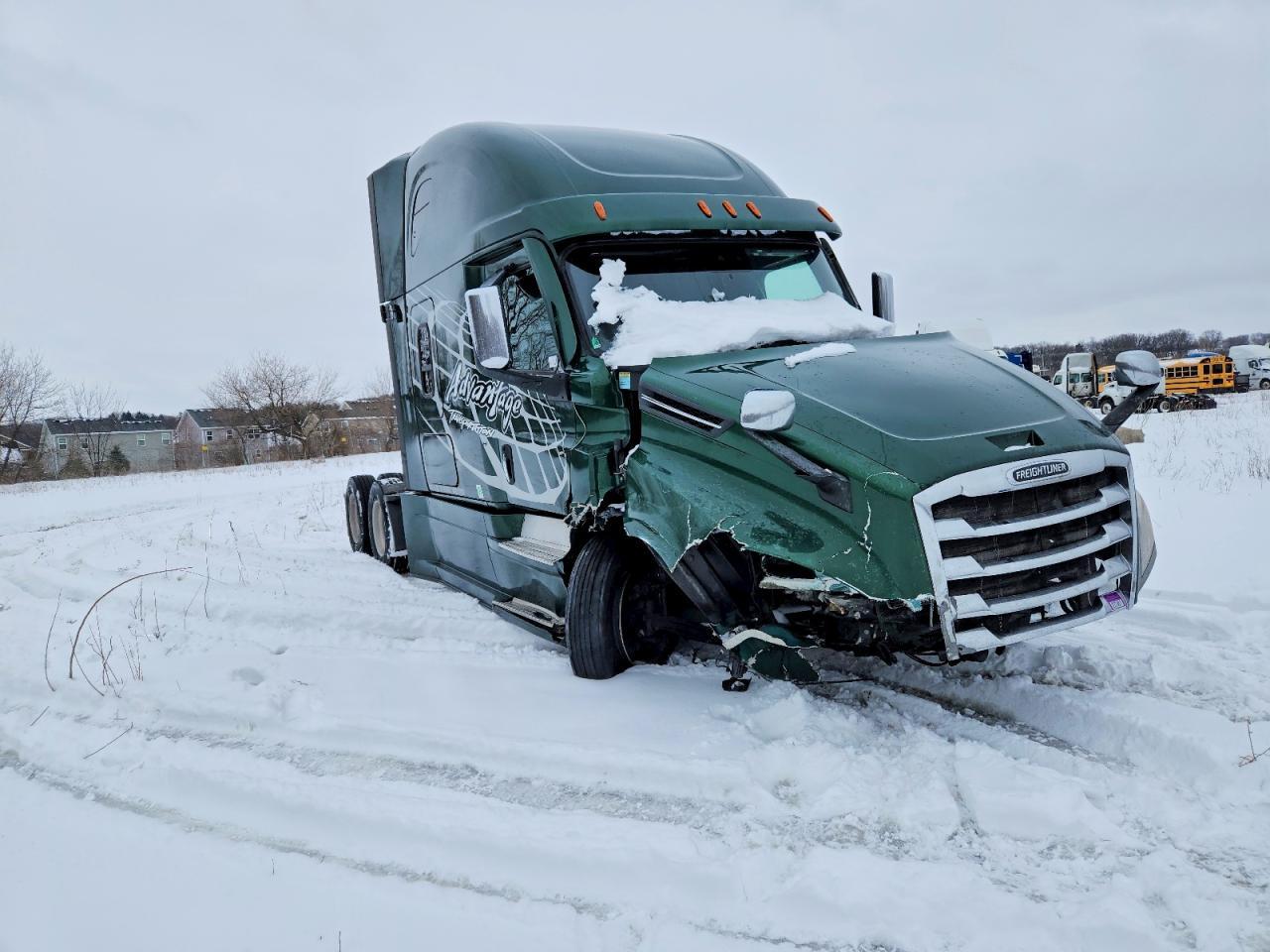 2022 Freightliner Cascadia 1-Semi Truck