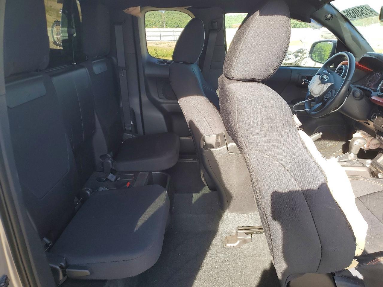 2016 Toyota Tacoma TRD Sport