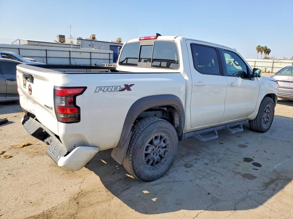 2022 Nissan Frontier PRO-X