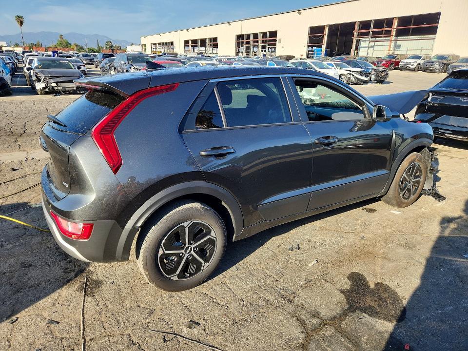 2026 KIA Niro lx