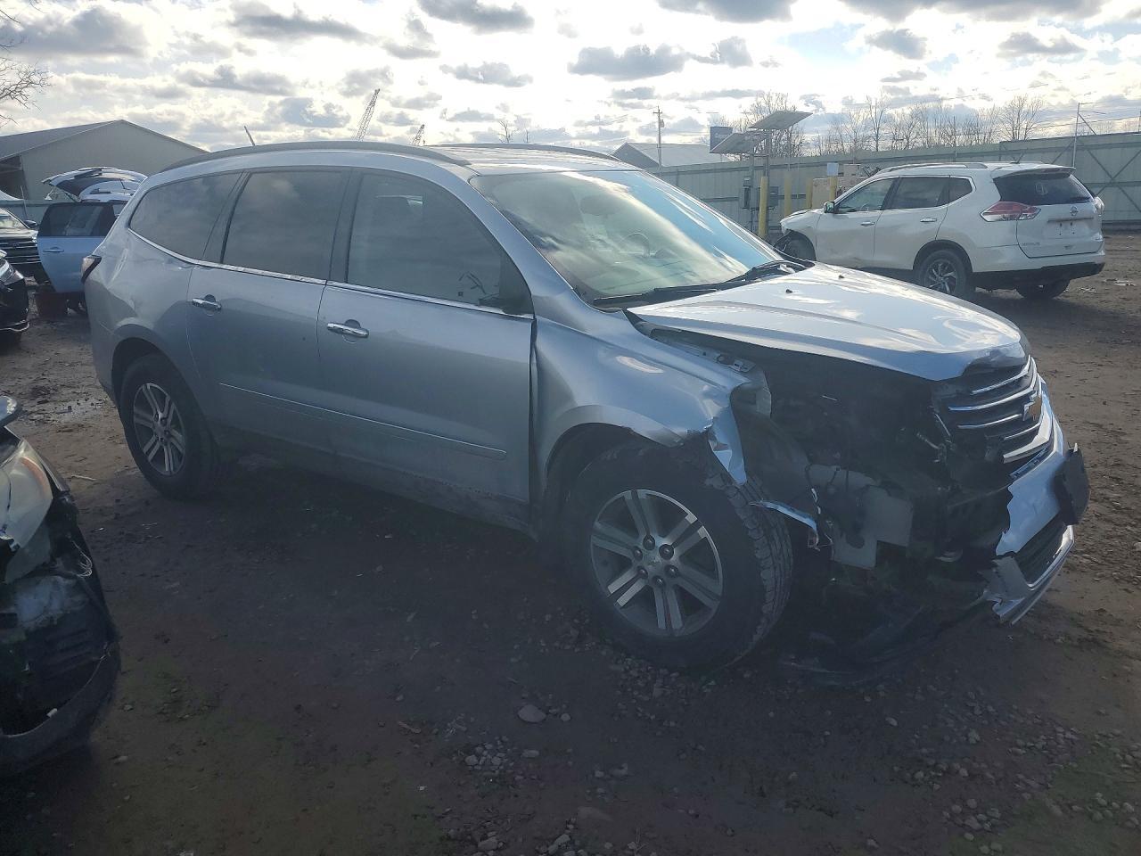 2017 Chevrolet Traverse lt