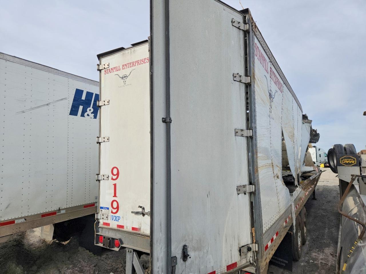 2015 Vanguard National Trailer Vanguard National Trailer Corp