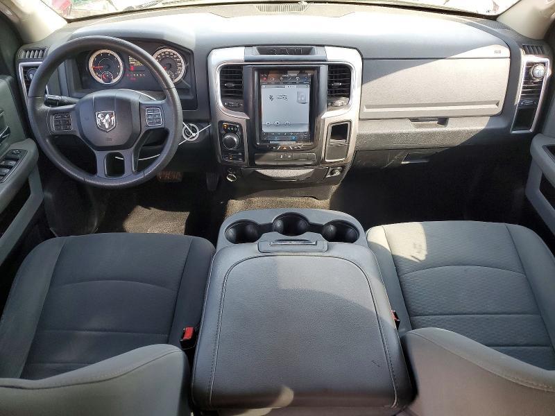 2016 Dodge RAM 1500 SLT