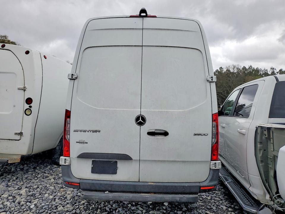 2021 Mercedes-Benz Sprinter 2500 Delivery van