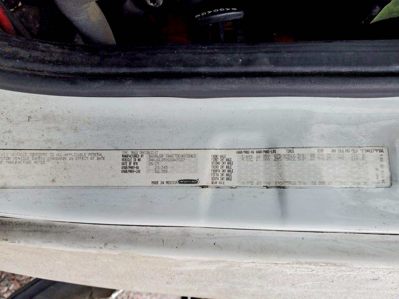 2016 Freigliner 2016 Freightliner Cascadia 125 Semi Truck