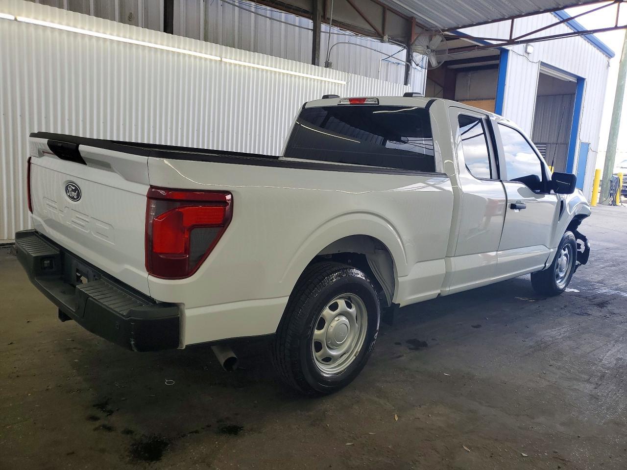 2025 Ford F150 XL