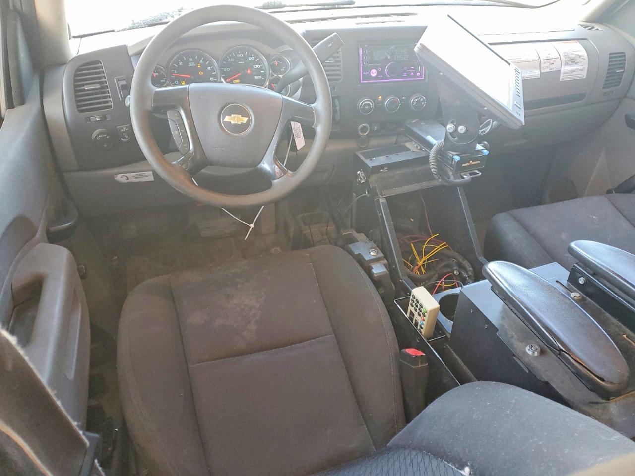 2013 Chevrolet Silverado 2500 Utility / Service Truck