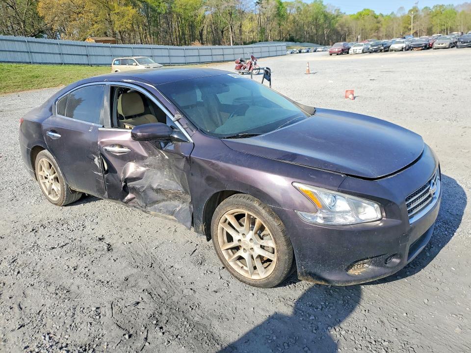 2010 Nissan Maxima 3.5 s