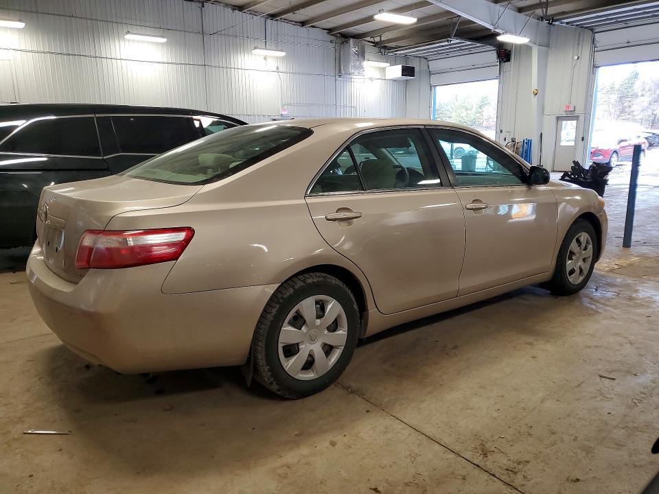 2009 Toyota Camry le