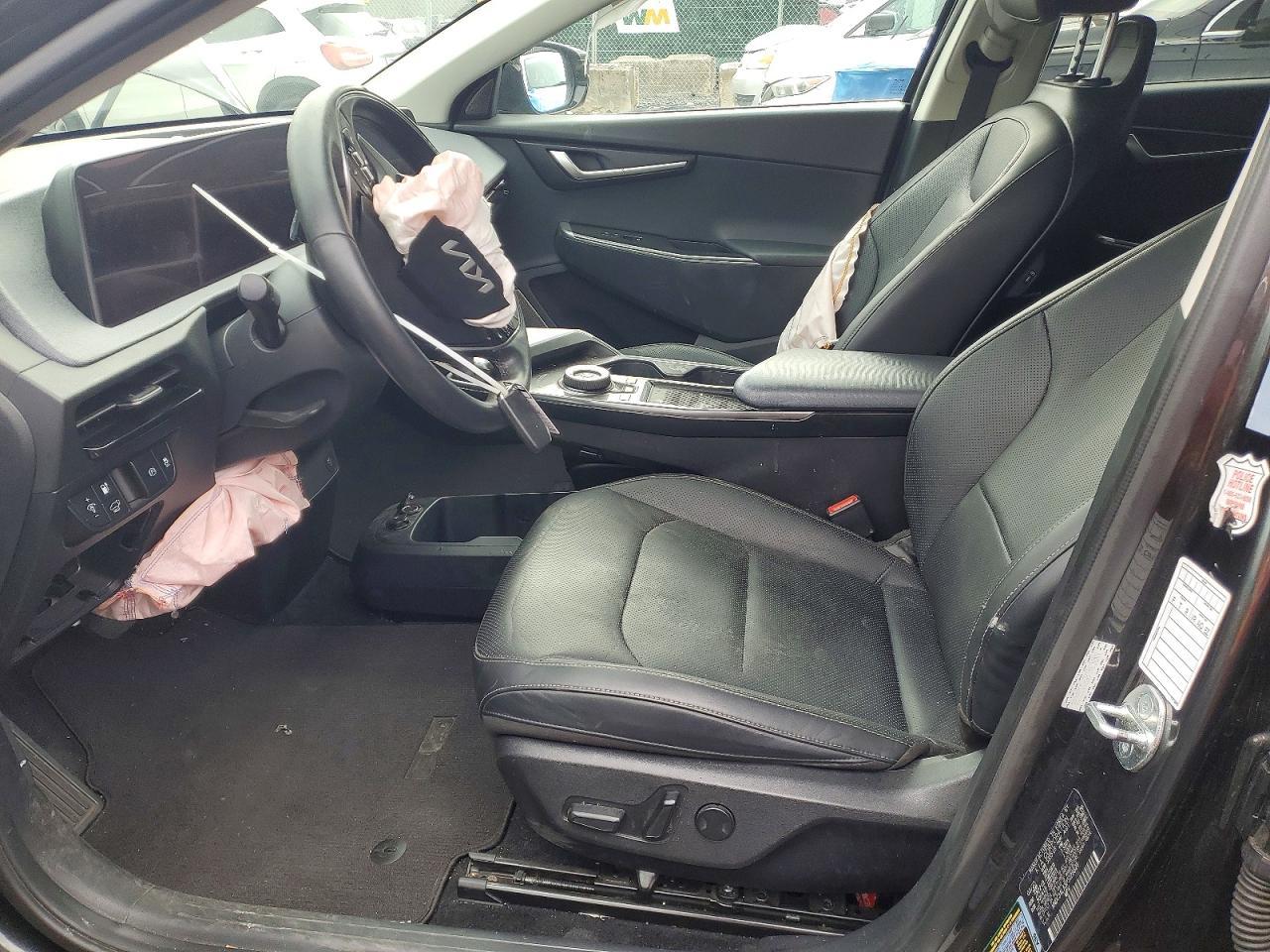 2023 KIA EV6 Wind