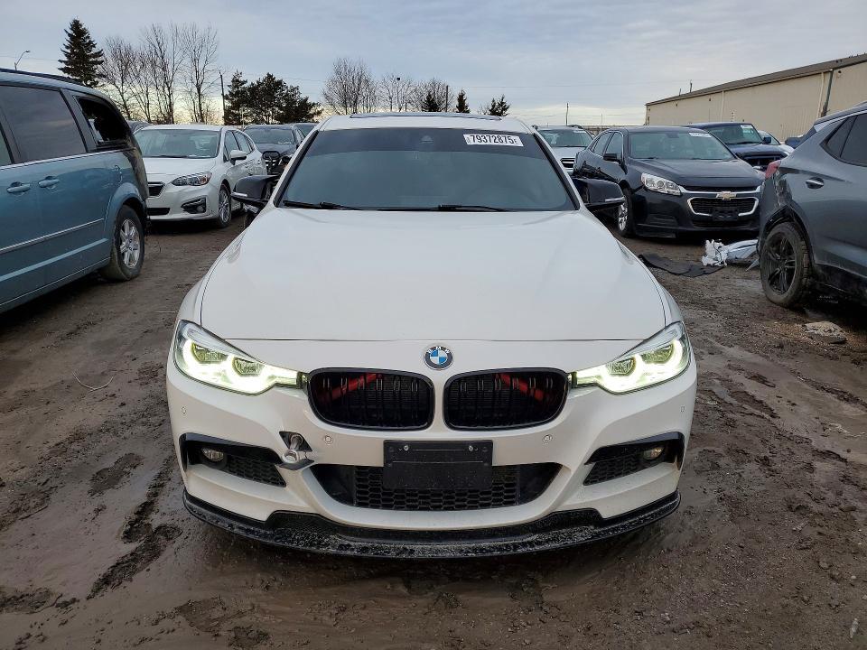 2018 BMW 330 xi