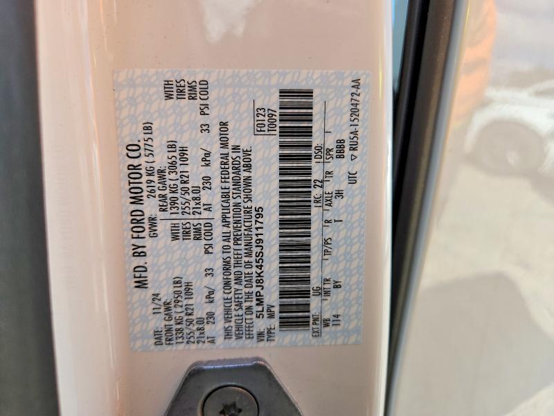 2025 Lincoln Nautilus Reserve
