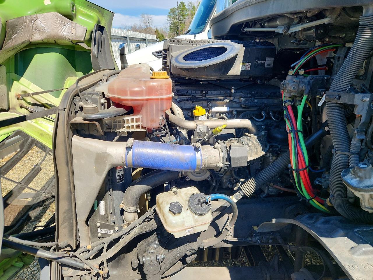 2020 Freightliner Cascadia 116 Semi Truck