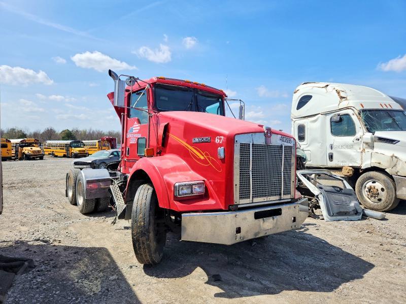 2008 Kenworth Construction T800