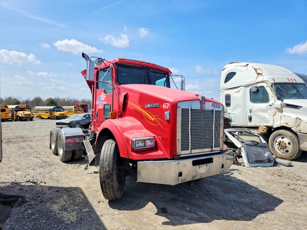 2008 Kenworth Construction T800