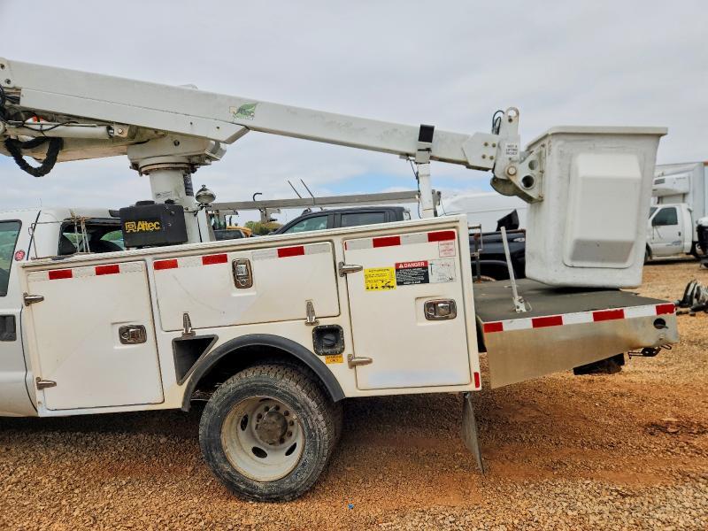 2015 Ford F450 Super Duty Bucket Truck