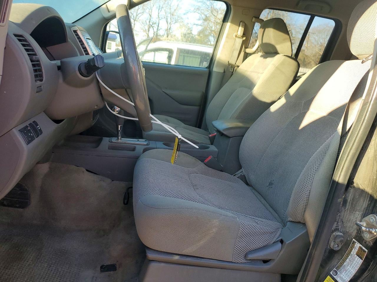 2017 Nissan Frontier SV