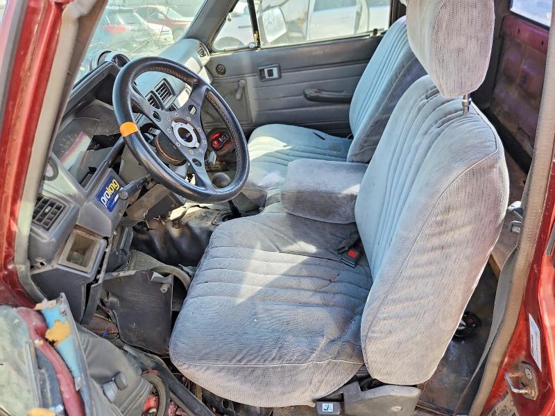 1987 Toyota Pickup Deluxe