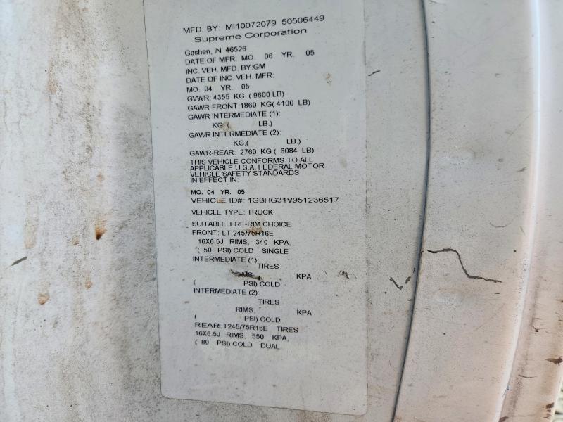 2005 Chev Express G3500