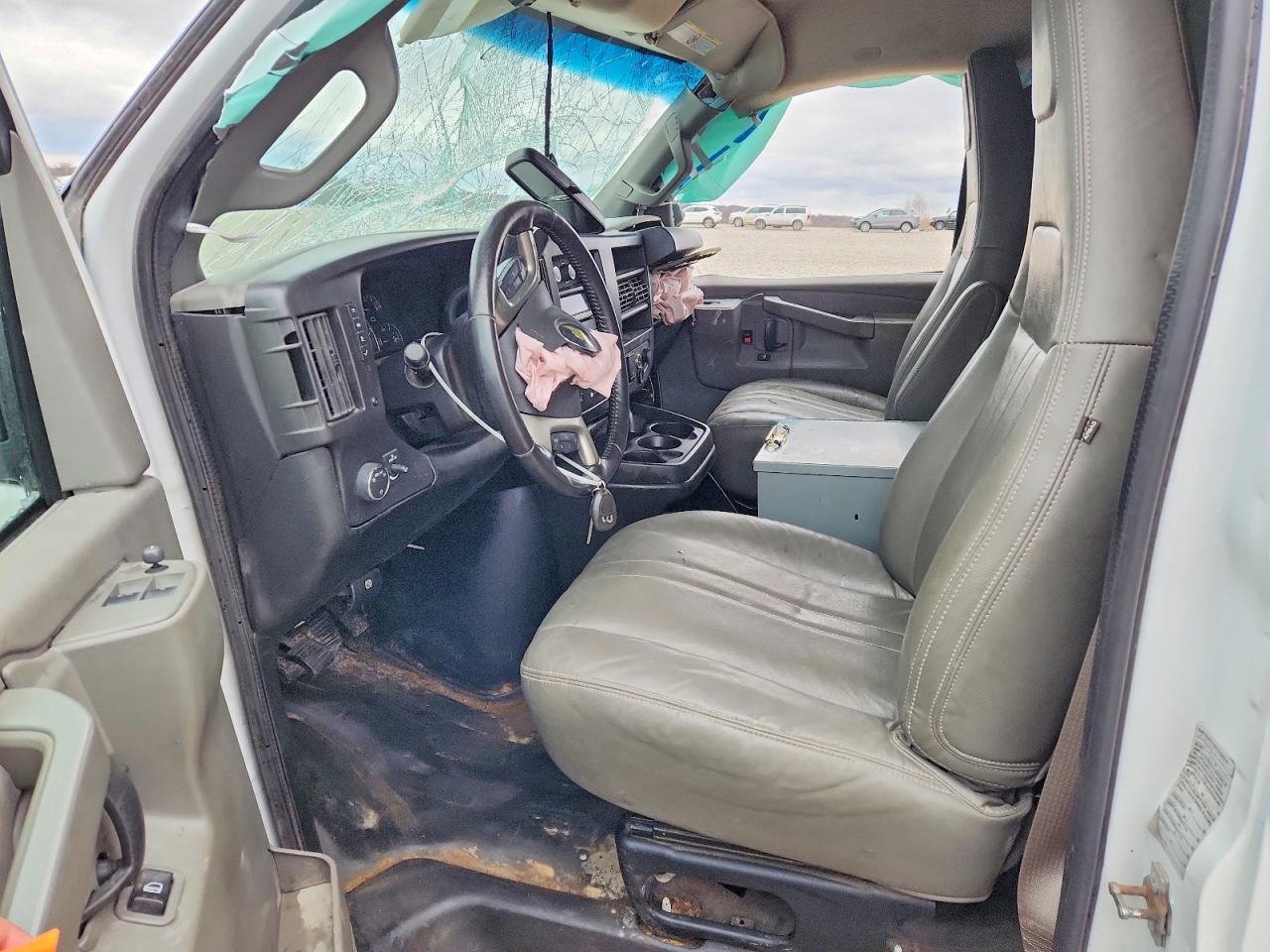 2017 Chevrolet Express 3500 Utility / Service Van