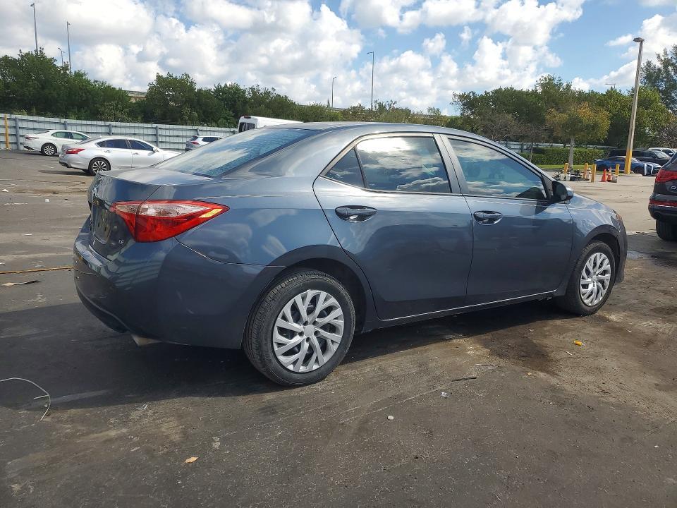 2018 Toyota Corolla le