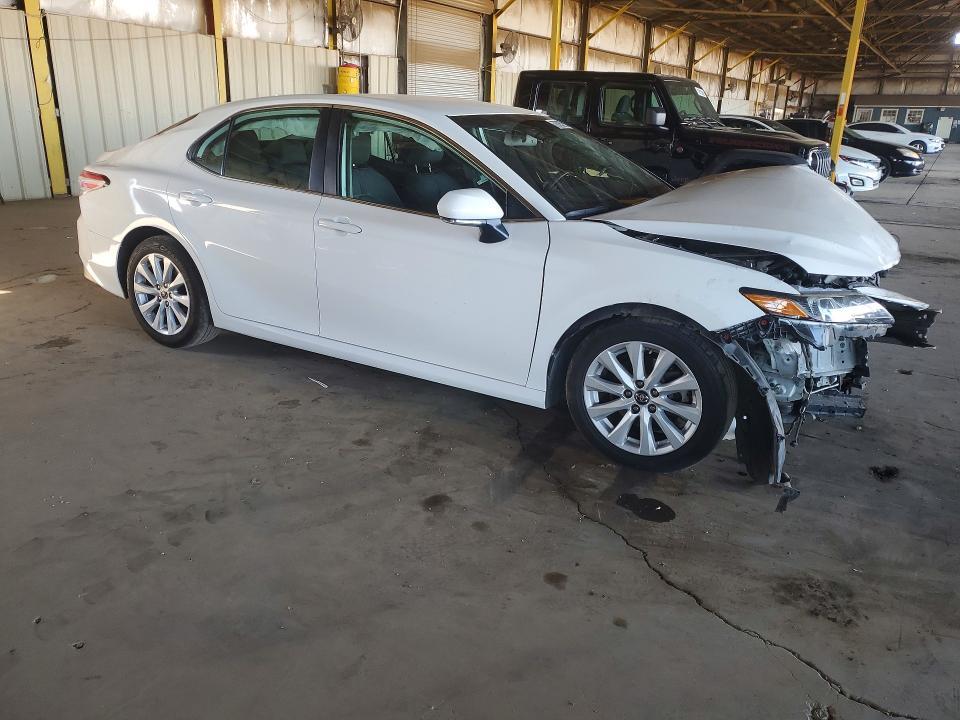 2019 Toyota Camry le