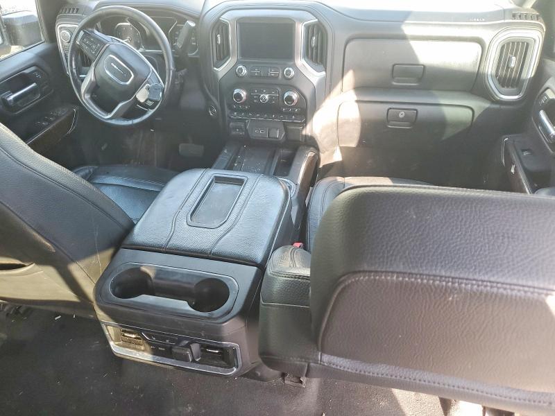 2020 GMC Sierra K2500 Denali