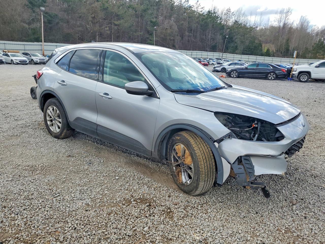 2021 Ford Escape se