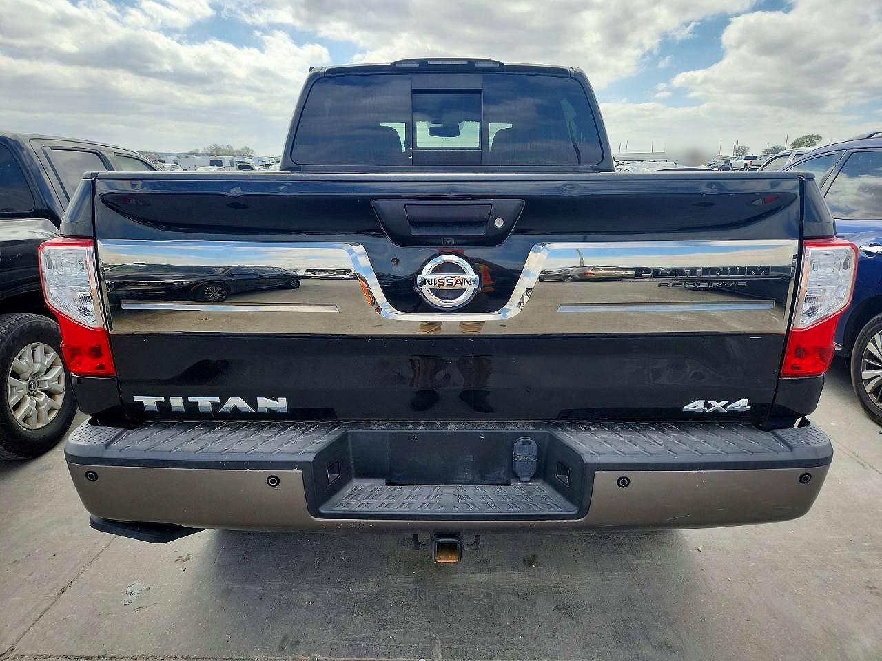 2019 Nissan Titan Platinum Reserve
