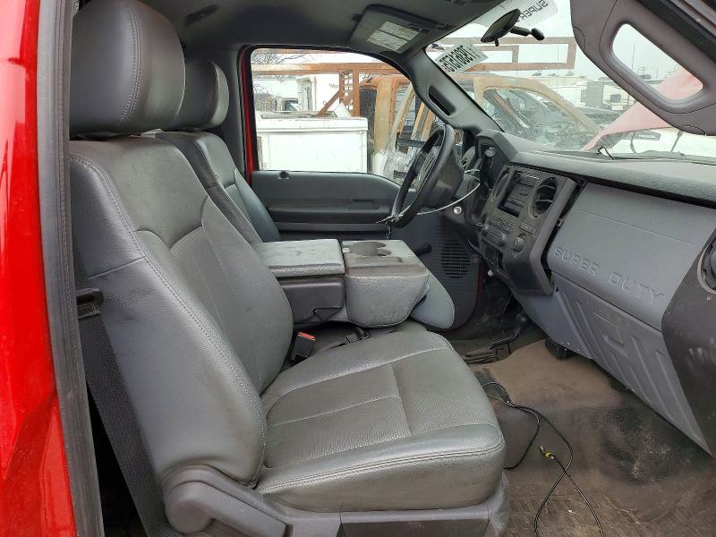 2013 Ford F550 Super Duty Truck Cab AND Chassis