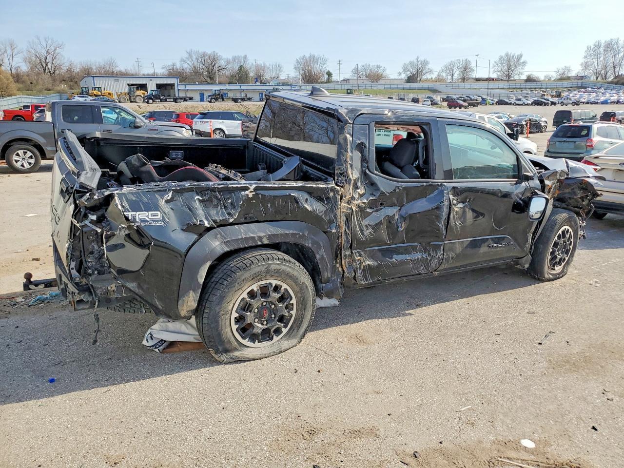 2025 Toyota Tacoma TRD OFF-Road