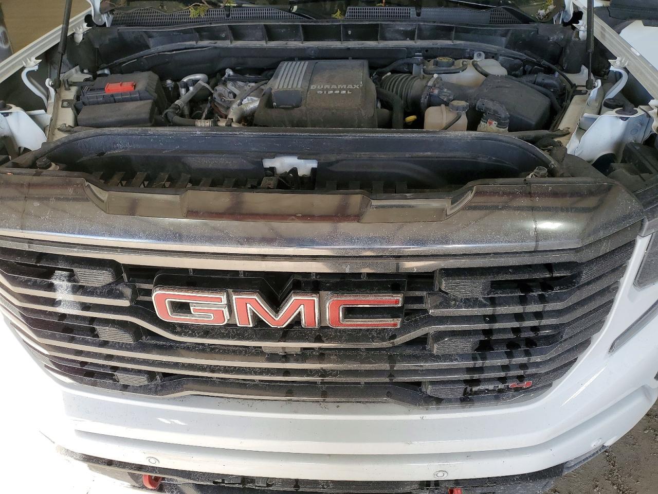 2023 GMC Sierra K1500 AT4