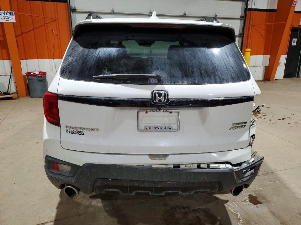 2023 Honda Passport Touring 4DR