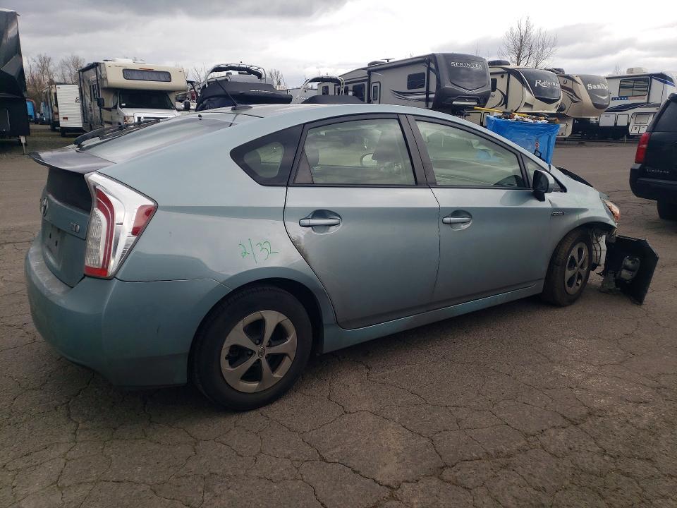 2014 Toyota Prius Three