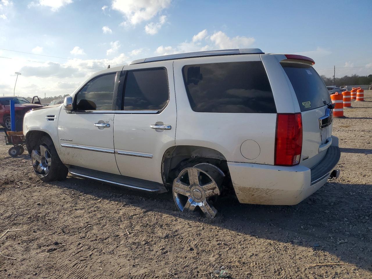 2011 Cadillac Escalade Luxury