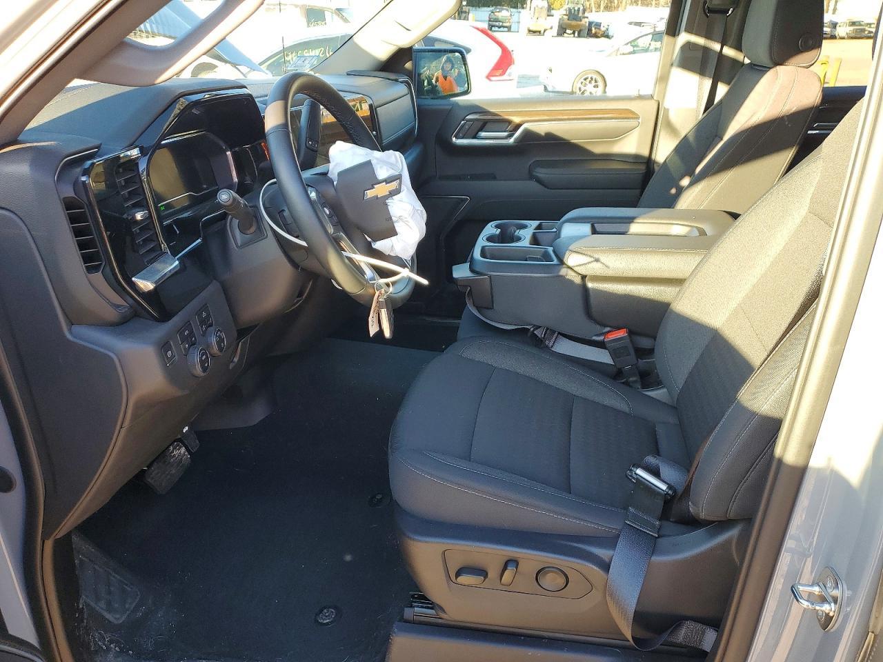 2024 Chevrolet Silverado K1500 LT-L