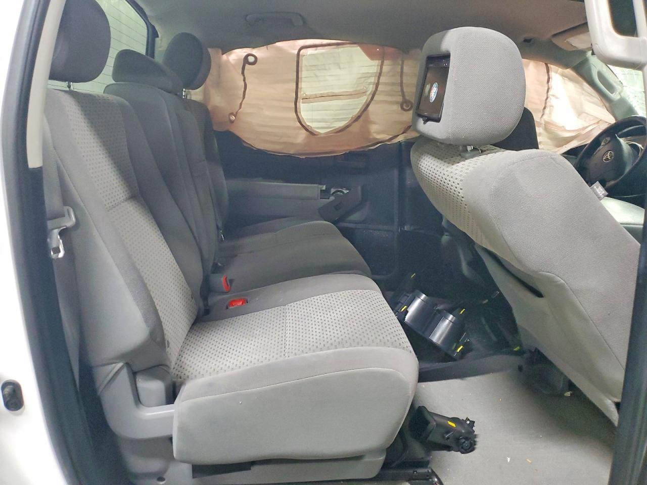 2011 Toyota Tundra Grade