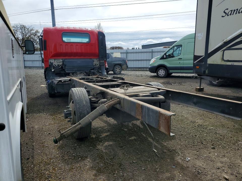 2018 Isuzu NRR Truck Cab AND Chassis