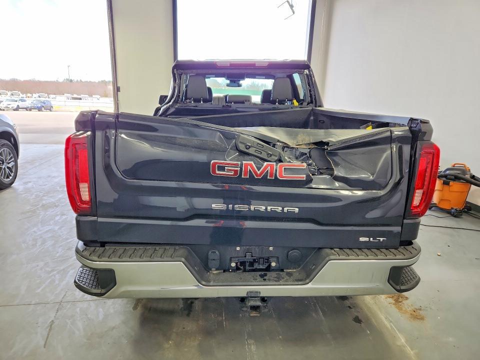 2025 GMC Sierra C1500 slt