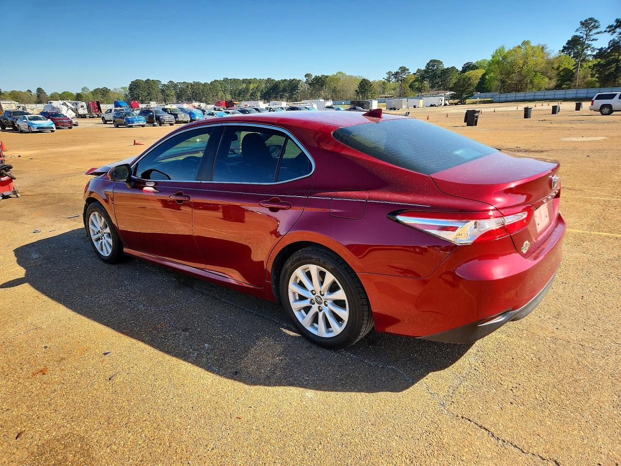 2019 Toyota Camry le
