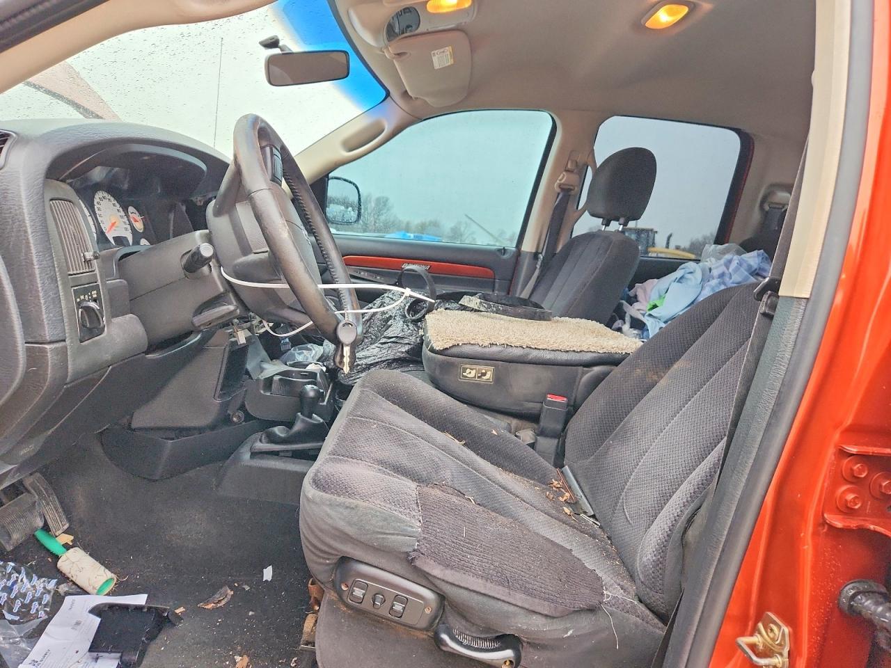 2005 Dodge RAM 1500 ST