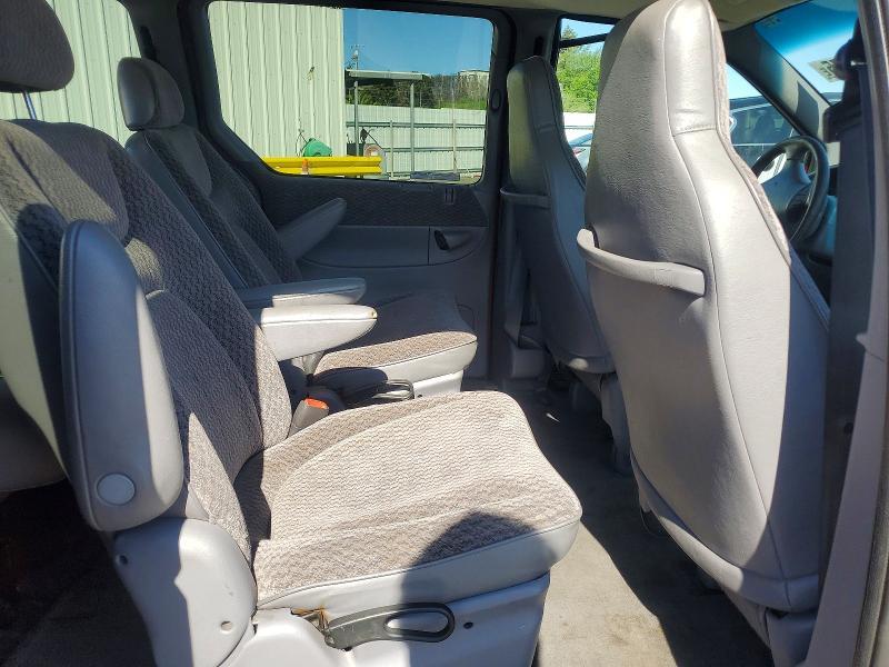 1998 Dodge Caravan se