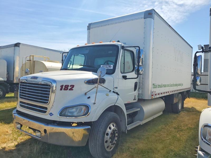 2012 Freigliner 2012 Freightliner Business Class M2 BOX Truck